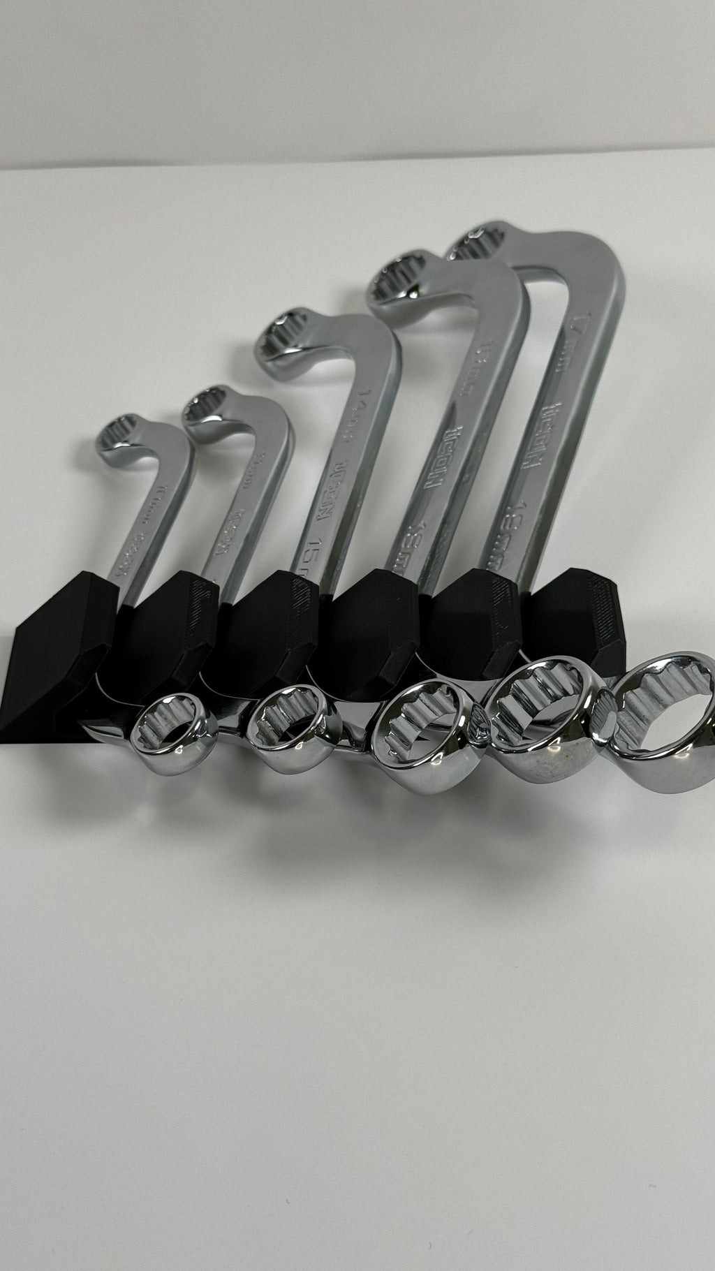 Magnetic S-Wrench Organizer for ICON 5-Piece Sets – SAE or Metric